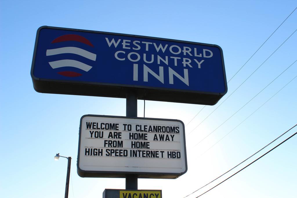 Westworld Country Inn Hubbard Exterior photo